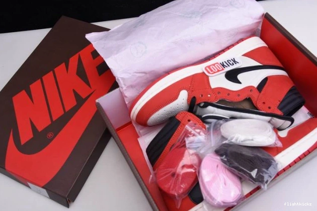 100(RED) AIR CD4487 TRAVIS HIGH X 1 RETRO JORDAN - SCOTT OG 1009